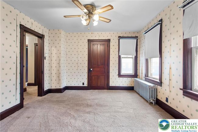 170 S Whitfield St, Home with 3 bedrooms, 2 bathrooms and 4 parking in Nazareth PA | Image 11