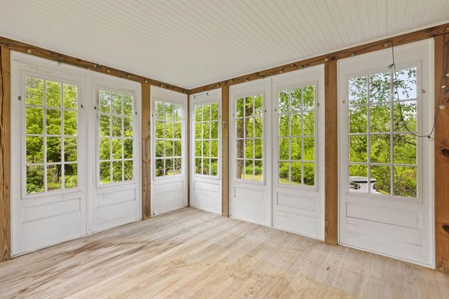 246 Windsor Rd, House other with 3 bedrooms, 3 bathrooms and null parking in Hillsborough NH | Image 26