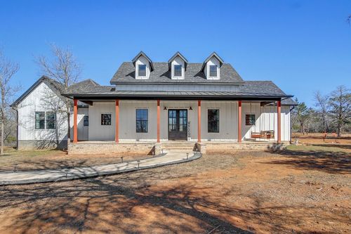 142 Anderson Ln, Red Rock, TX, 78662 | Card Image