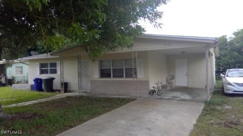 Glenn Dr, Fort Myers, FL 33901
