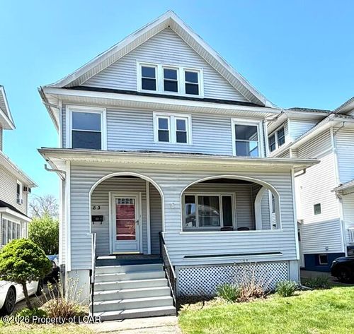 83 E Pettebone St, Kingston, PA, 18704-4927 | Card Image