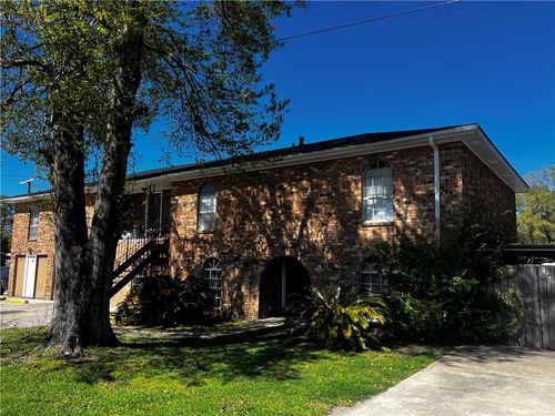 901 E Saint Bernard Hwy, Chalmette, LA, 70043-5346 | Card Image