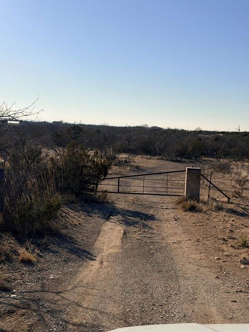 211 Kinsey St, Big Spring, TX, 79720 | Card Image