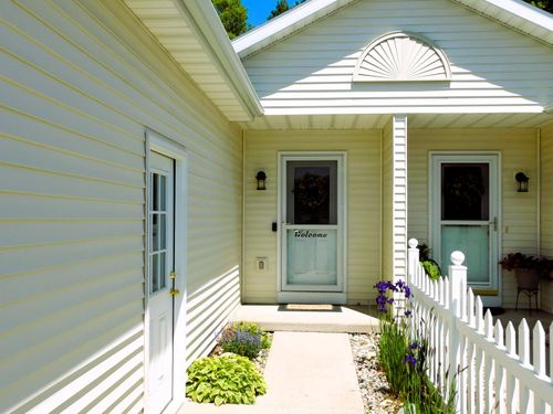 1774 Pine Ridge Dr, Manistee, MI, 49660-8956 | Card Image