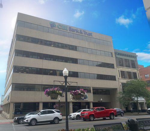 501-101 W 2nd St, Davenport, IA, 52801-1815 | Card Image