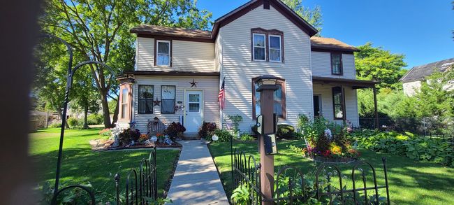 204 S 2 Nd Ave, Home with 6 bedrooms, 3 bathrooms and 4 parking in FORRESTON IL | Image 5