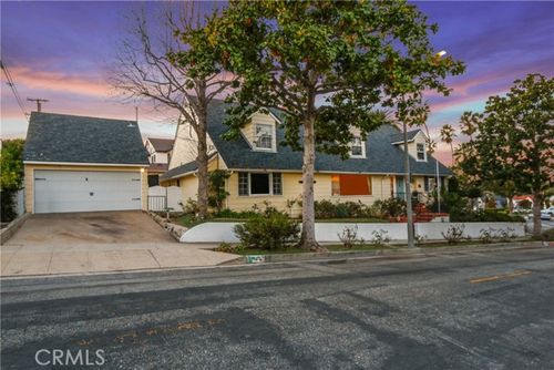 1603 Sunnyside Ter, San Pedro, CA, 90732-4019 | Card Image