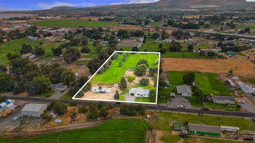 228105 E Game Farm Rd, Kennewick, WA, 99337-8612 | Card Image