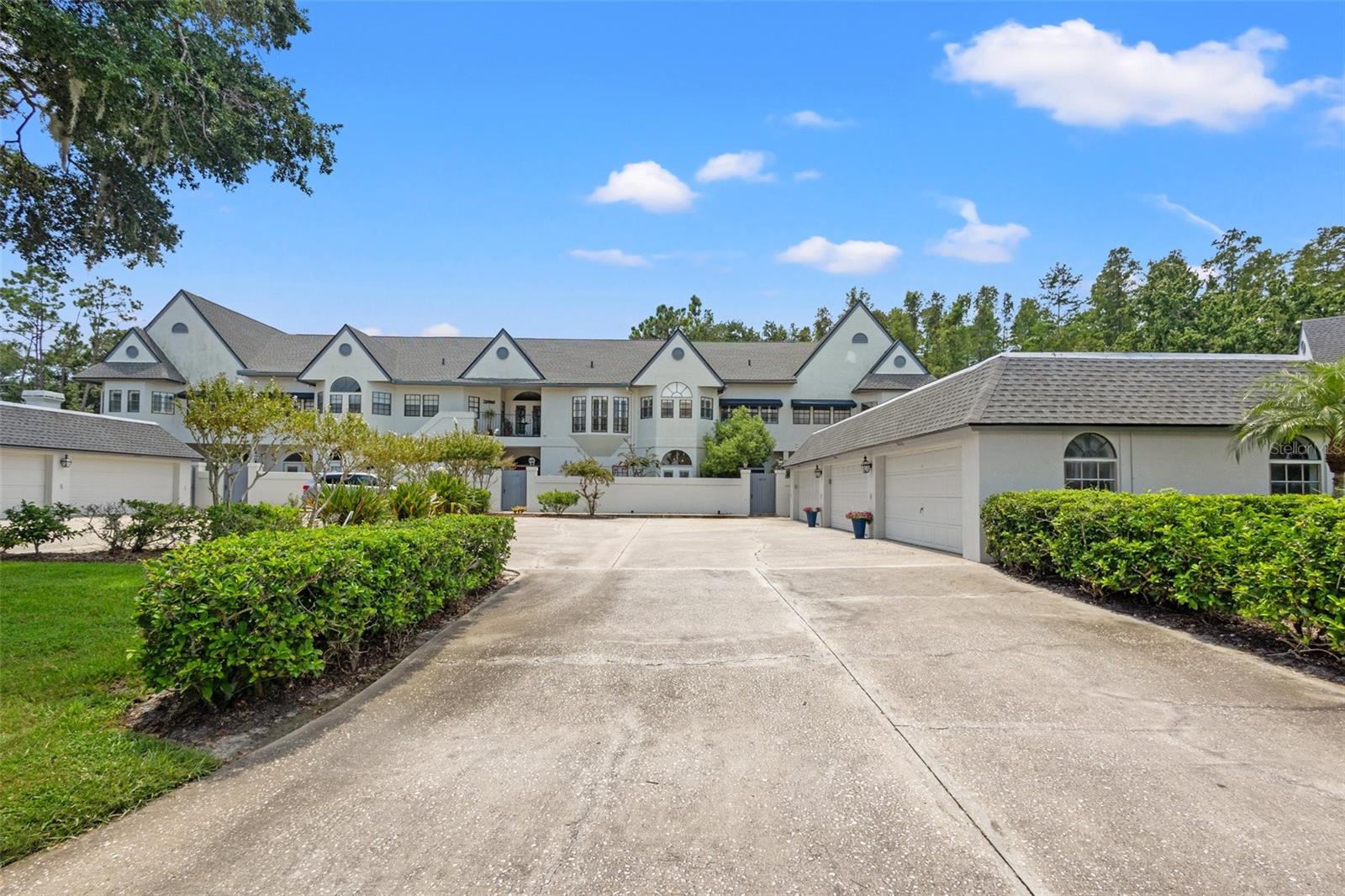 Wimbledon Cir, Lutz, FL 33558
