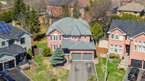 50 Lipton Crescent, Whitby, ON, L1R1W7 | Card Image