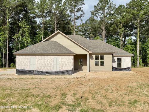 220 New Haven Ln, Brandon, MS, 39042-7709 | Card Image