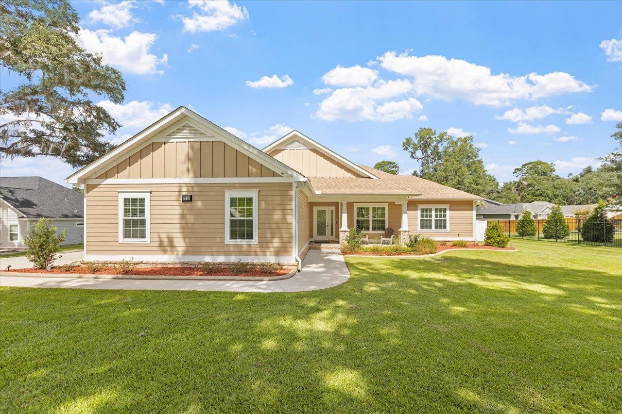 Mariana Oaks Dr, Tallahassee, FL 32311