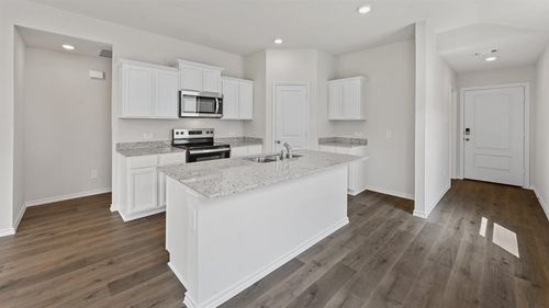 10521 Red Thistle Dr, Oklahoma City, OK, 73131-1998 | Card Image