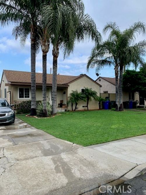 8895 Bennett, Fontana, CA, 92335 | Card Image