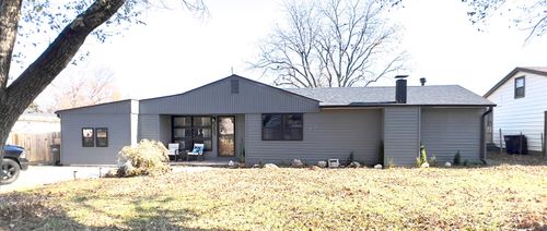 1124 N 7th St, Arkansas City, KS, 67005-2022 | Card Image