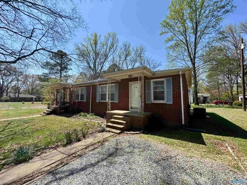 518-518 Lawson St, Athens, AL, 35611-2716 | Card Image