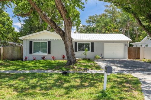 1819 West Dr, Clearwater, FL, 33755-2244 | Card Image