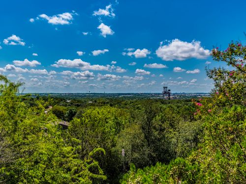 1000 Advance #1 Street, San Marcos, TX, 78666 | Card Image