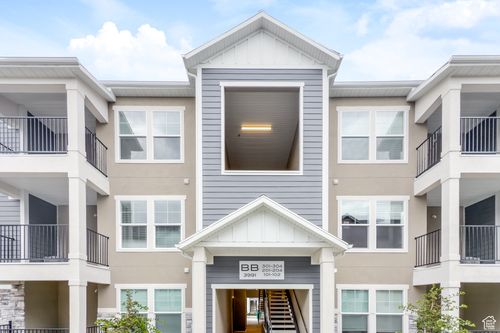 3991 W Uinta Way, Lehi, UT, 84043-7689 | Card Image