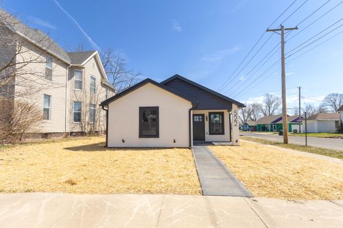 522 S Williams St, Moberly, MO, 65270-1730 | Card Image