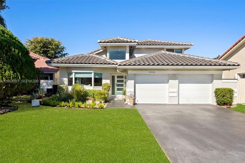 18146 Nw 61st Place, Hialeah, FL, 33015 | Card Image