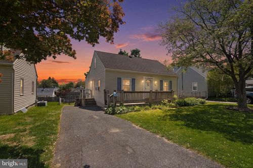 14 Ridge Rd, ASTON, PA, 19014-2011 | Card Image