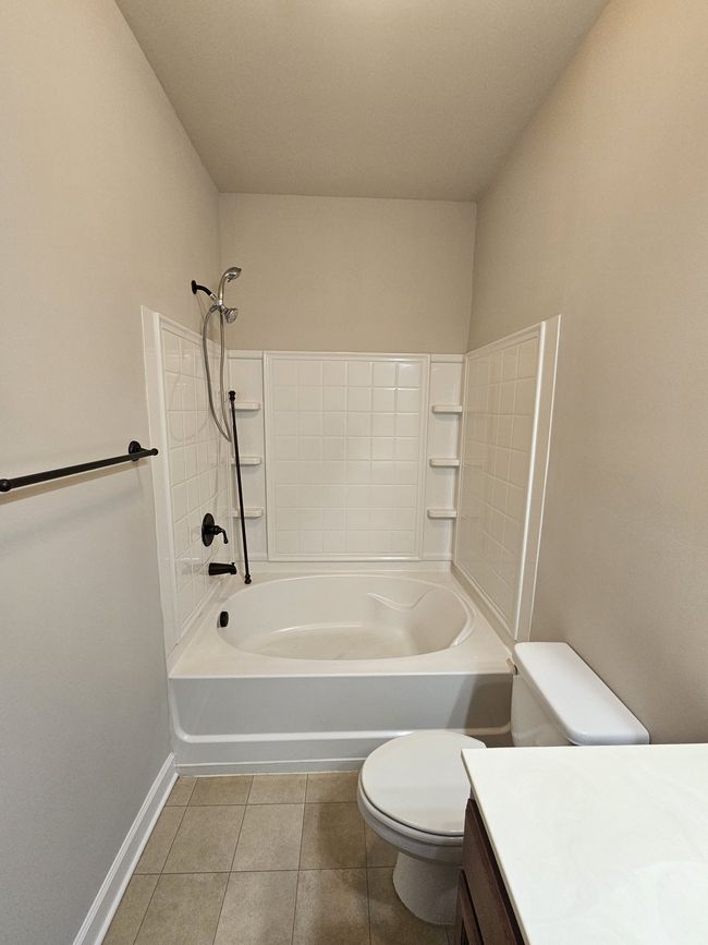 APT-111 - 1040 Charlie Daniels Pkwy, Condo with 2 bedrooms, 2 bathrooms and 2 parking in Mount Juliet TN | Image 25