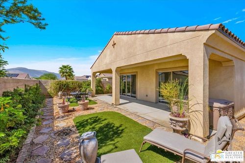 27 Pinot Noir, Rancho Mirage, CA, 92270-5677 | Card Image