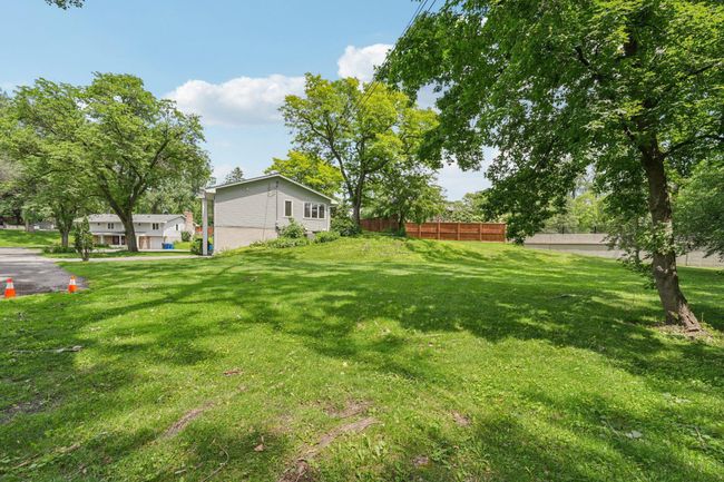 40-web-or-mls-Douglas Dr N-1806-040.jpg | Image 40