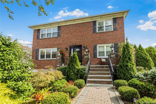 fl-1st-2 Bryn Mawr Pl, Yonkers, NY, 10701-5304 | Card Image