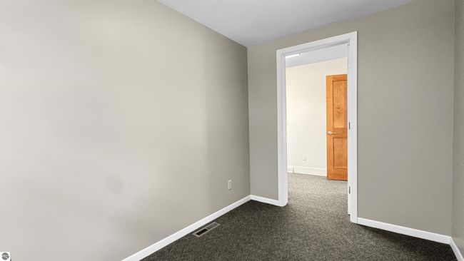 118 Stimson St, Home with 0 bedrooms, 0 bathrooms and 6 parking in Cadillac MI | Image 18
