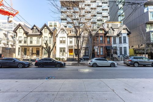54 Stewart St, Toronto, ON, M5V1H6 | Card Image