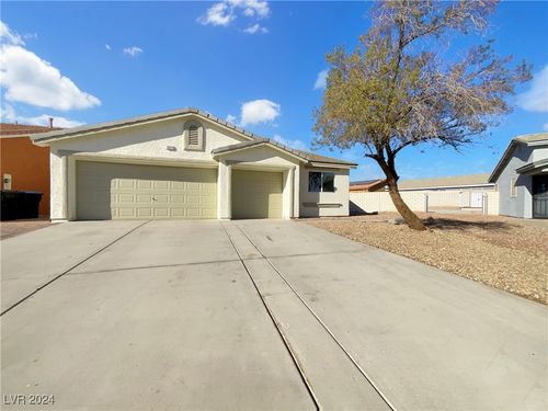 2224 Fountain Valley Way, North Las Vegas, NV, 89031 | Card Image