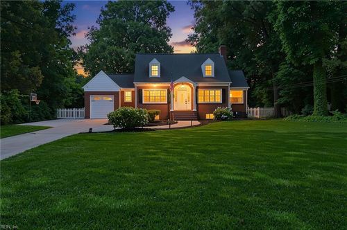 1509 Condor Ave, Norfolk, VA, 23518-2901 | Card Image
