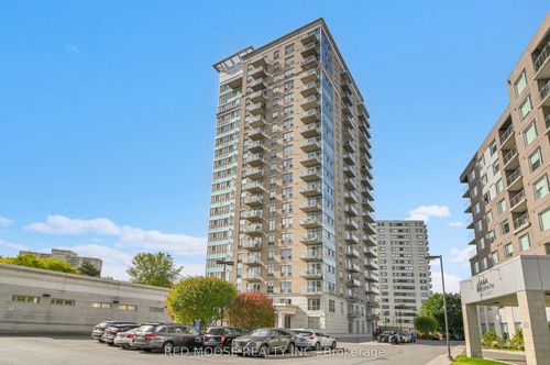 703-70 Landry St, Vanier, ON, K1L0A8 | Card Image