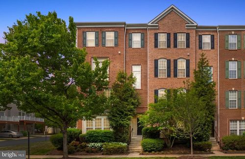 2111 Abbottsbury Way, WOODBRIDGE, VA, 22191-4098 | Card Image