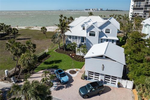 137 Big Pass Ln, Sarasota, FL, 34242-1606 | Card Image