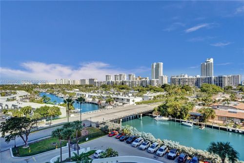 808-2500 Parkview Dr, Hallandale Beach, FL, 33009-2807 | Card Image