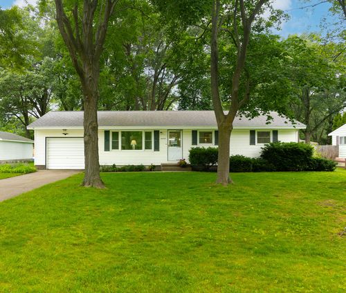 4457 Poulin St, Norton Shores, MI, 49441-5152 | Card Image