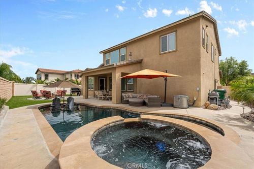 35403 Laurel Tree Ct, Winchester, CA, 92596-8102 | Card Image