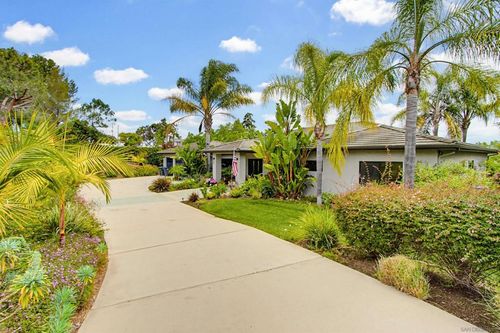 3538 Cazador Ln, Fallbrook, CA, 92028-9426 | Card Image