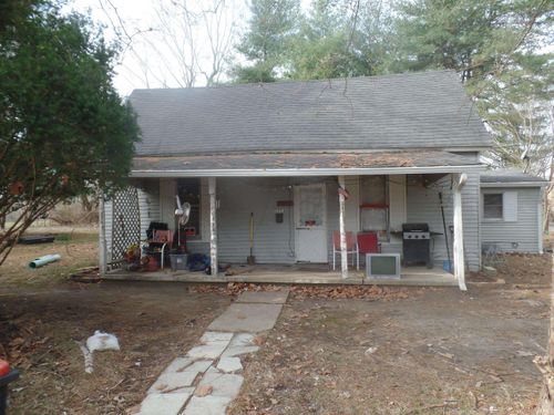 1208 S 1st St, Bloomfield, IN, 47424-1604 | Card Image