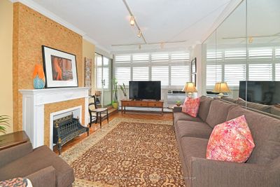 406 - 335 Lonsdale Rd, Condo with 1 bedrooms, 1 bathrooms and 1 parking in Toronto ON | Image 2