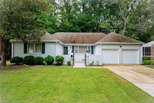 956 Lacon Dr, Newport News, VA, 23608-2522 | Card Image