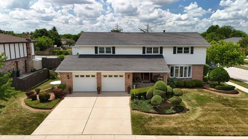 15624 Sunset Ridge Dr, Orland Park, IL, 60462-5919 | Card Image