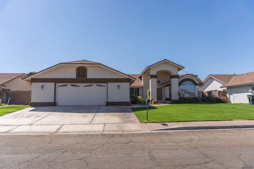 3533 W 15th St, Yuma, AZ, 85364-4173 | Card Image