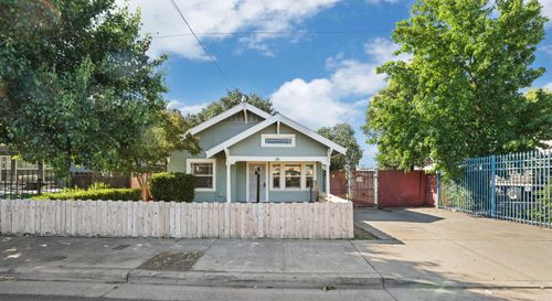 2126 E Fremont St, Stockton, CA, 95205-5059 | Card Image