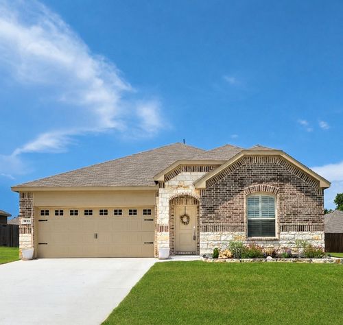 1333 Almond Rd, Azle, TX, 76020-3377 | Card Image