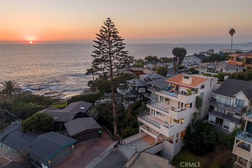 2721 Victoria Dr, Laguna Beach, CA, 92651-3950 | Card Image