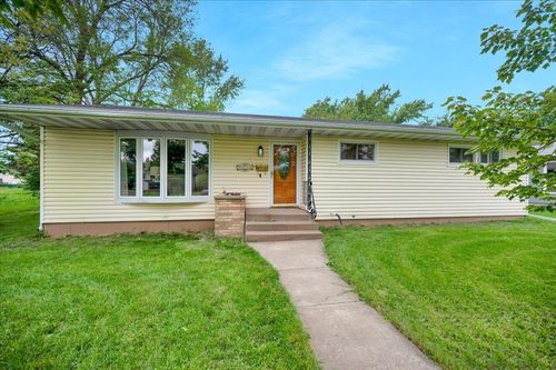5423 Banks Ave, Superior, WI, 54880-5741 | Card Image